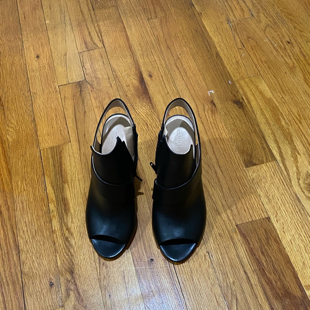 Club Monaco open toe black booties